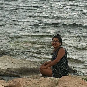 Meet your Posher, Ana